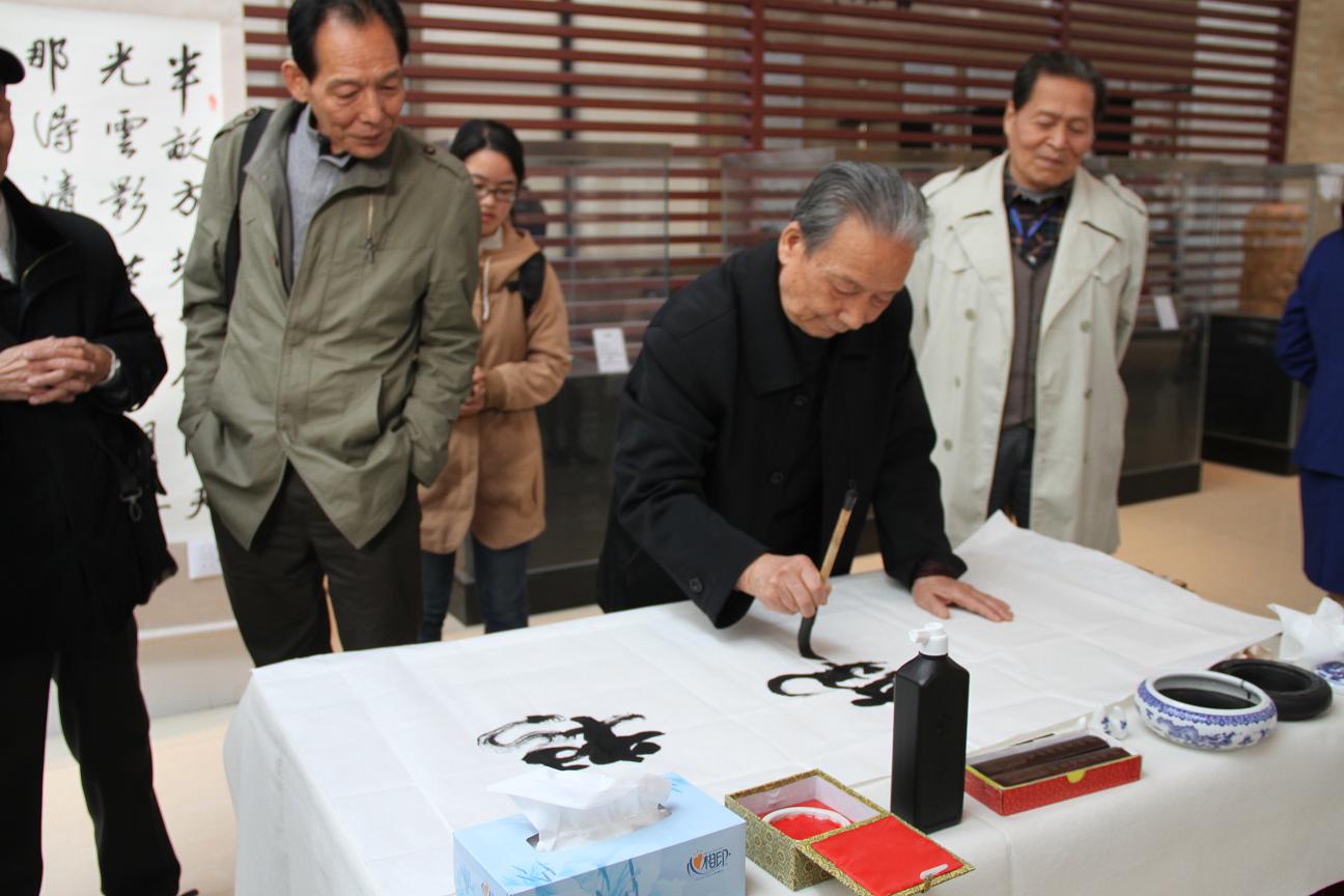 电子pg下载入口